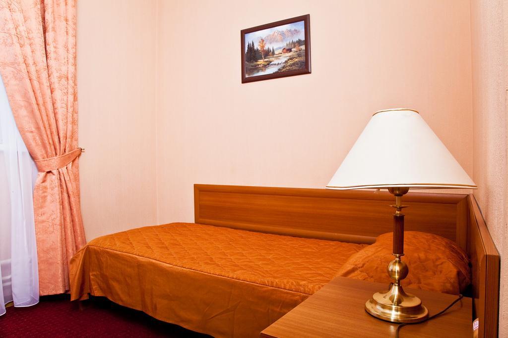 Hotel Gostiniy Dom Moskau Zimmer foto